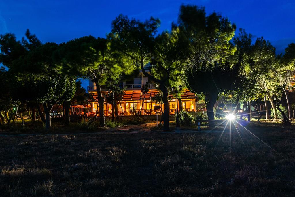 קריסטוס Karystion Hotel מראה חיצוני תמונה