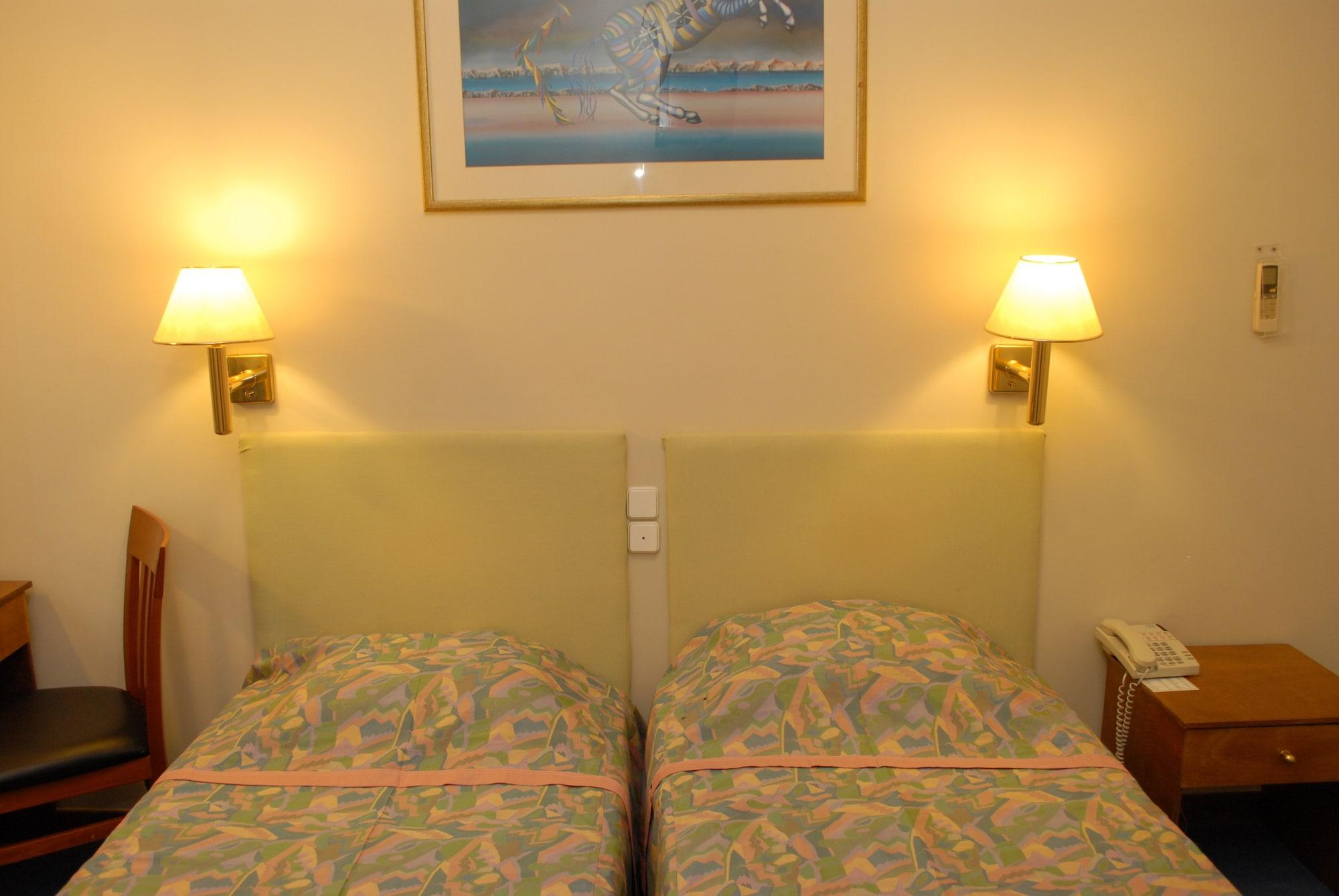 קריסטוס Karystion Hotel מראה חיצוני תמונה